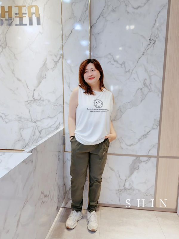 又是涼感耶!愛了 冰瓷微笑背心(白/黑) 