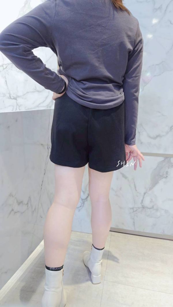 金釦顯瘦必買褲裙 