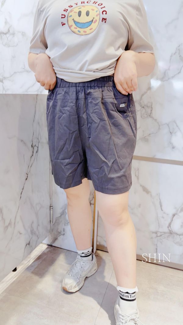 4分口袋小標短褲(黑/墨灰) 