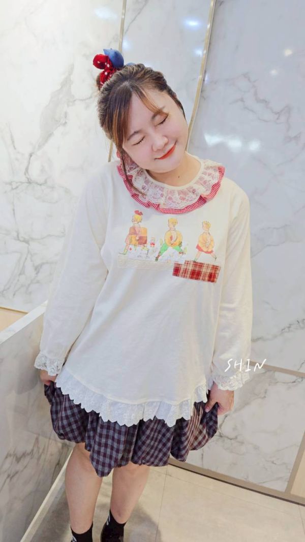 廣州自選款高品質手工蕾絲花邊T(紅/杏) 