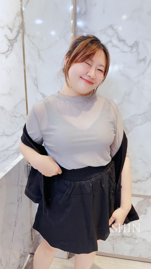 皺皺木耳亮亮透膚內搭(黑/白/深灰/淺灰) 