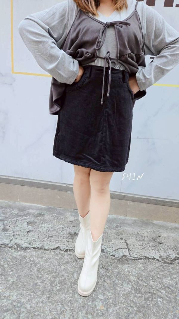 好好穿絨布直紋短裙(黑/杏/卡其) 