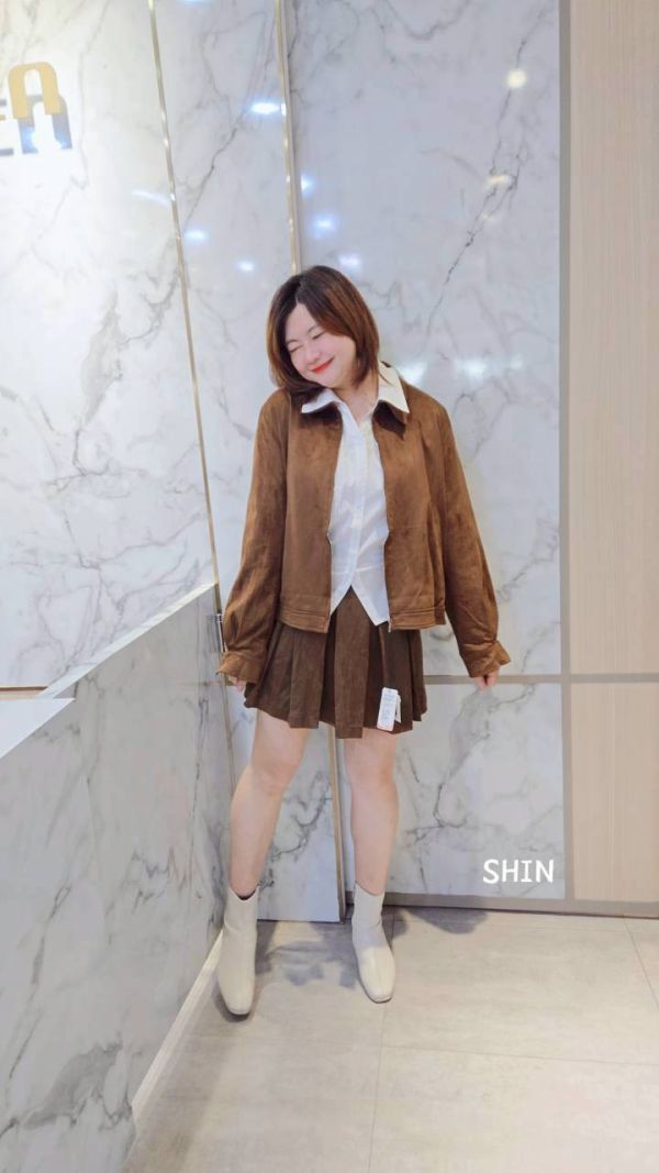 韓系鹿皮絨套裝百褶裙(咖/黑) 