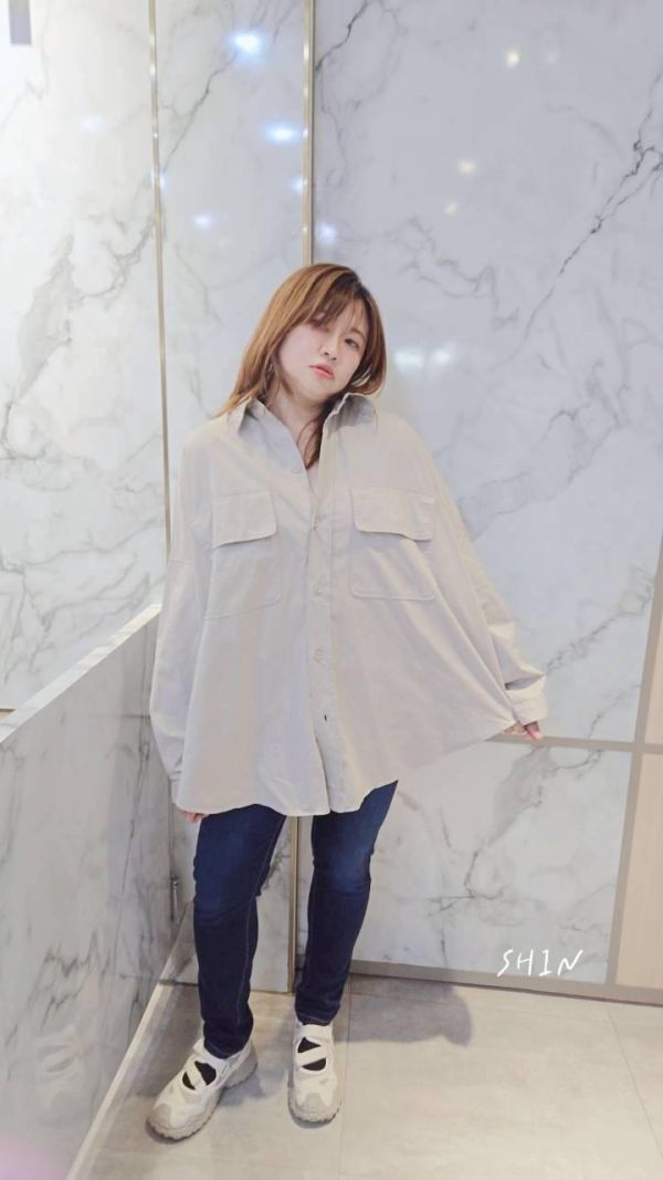 帥妹韓版中性口袋大襯衫 