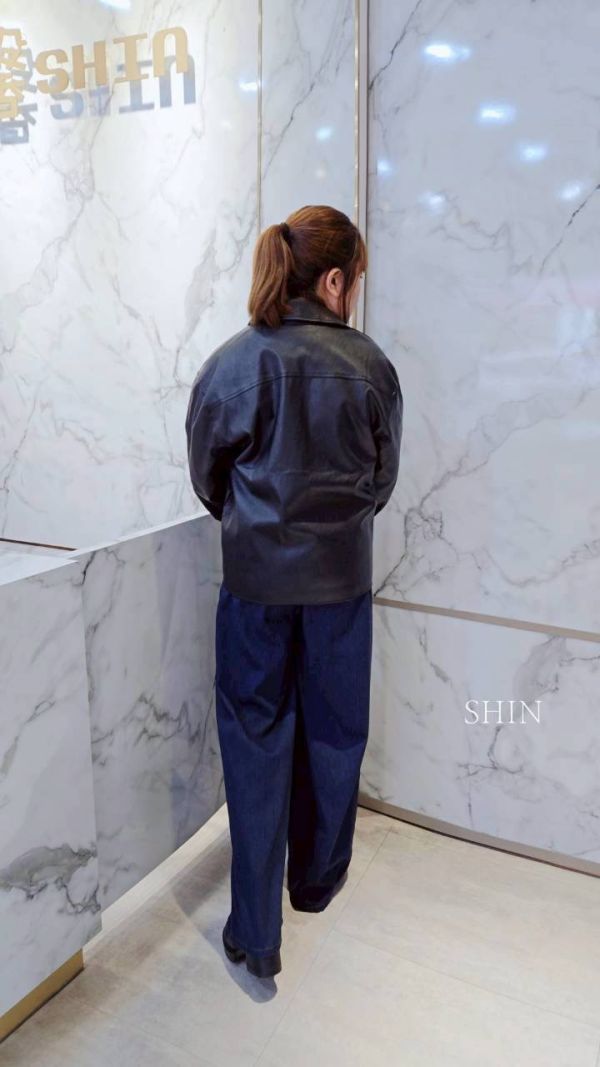 格子袖口PU皮外套 