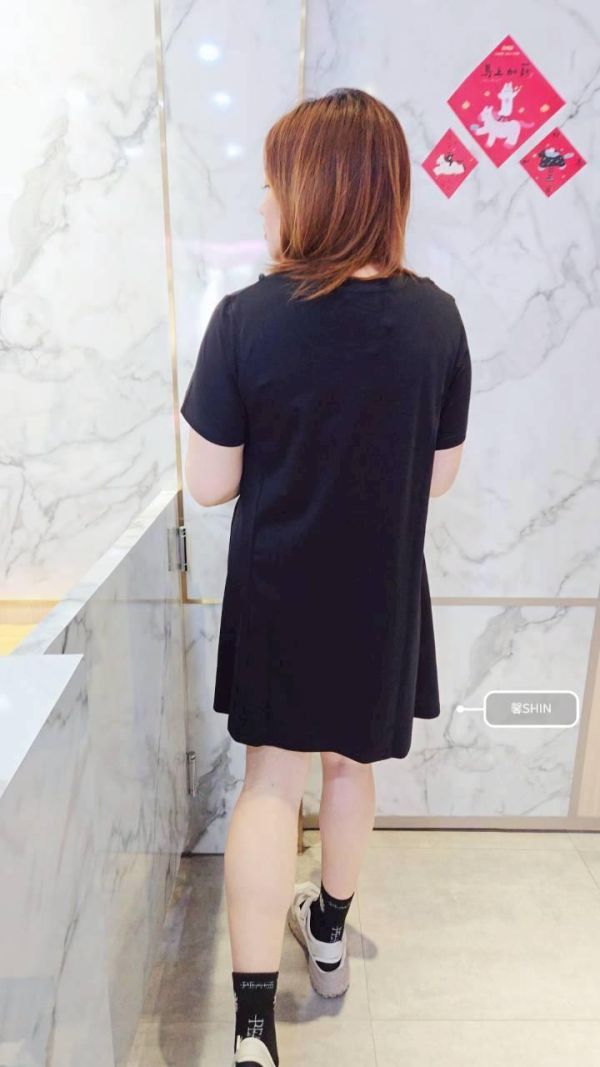 小小氣質蕾絲假兩件長版上衣 