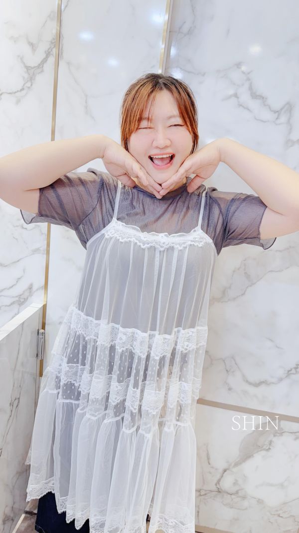 皺皺木耳亮亮透膚內搭(黑/白/深灰/淺灰) 