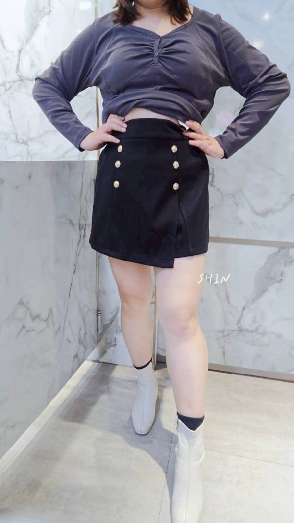 金釦顯瘦必買褲裙 