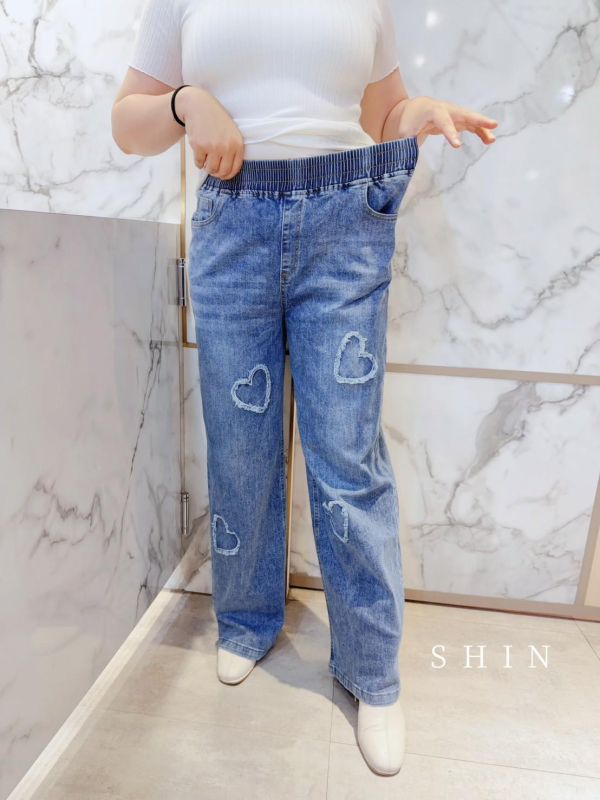韓版立體愛心鬆緊牛仔寬褲 