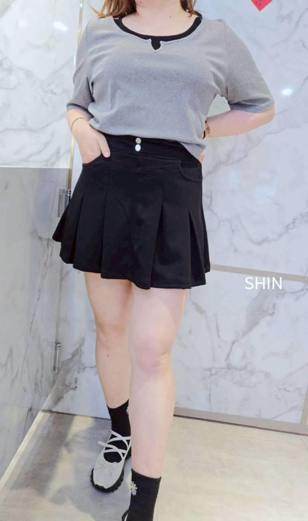 超級推薦的百摺小短裙 