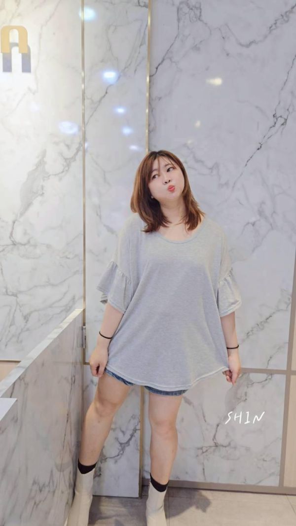 素素圓領後交叉大T(黑/灰/杏) 