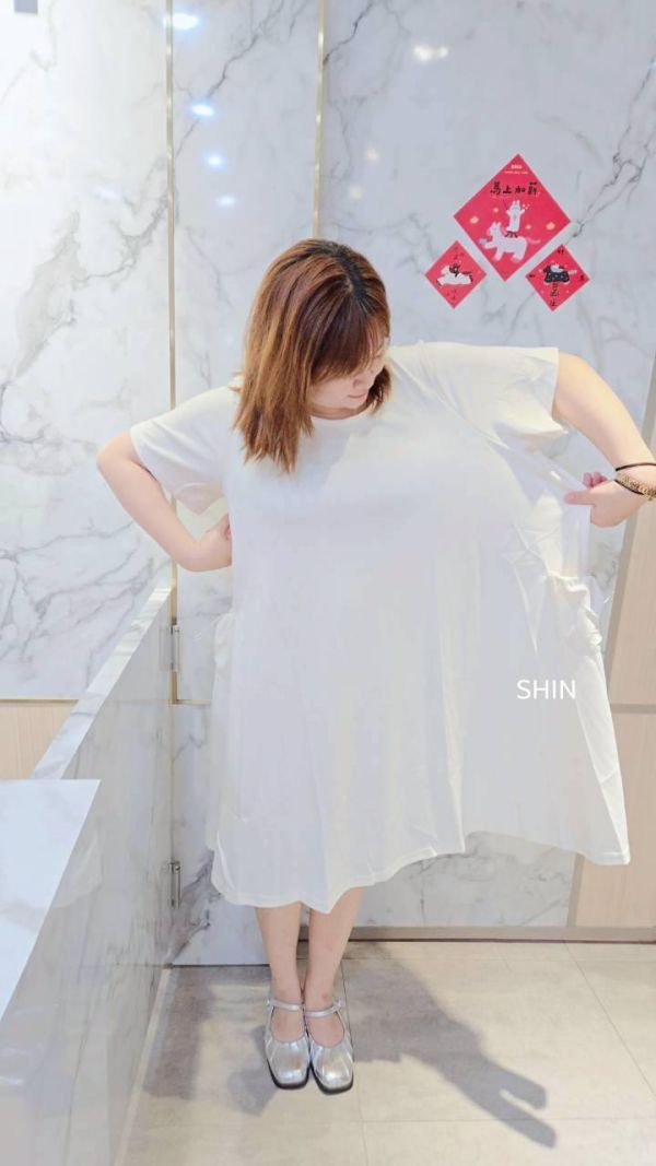 縮口口袋太空棉中長版小洋裝 