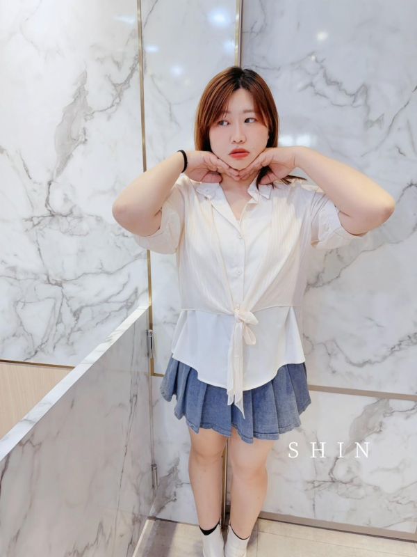 設計款拼接背心假兩件襯衫 