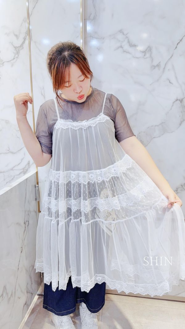 韓版網紗吊帶長版背心(黑/白) 