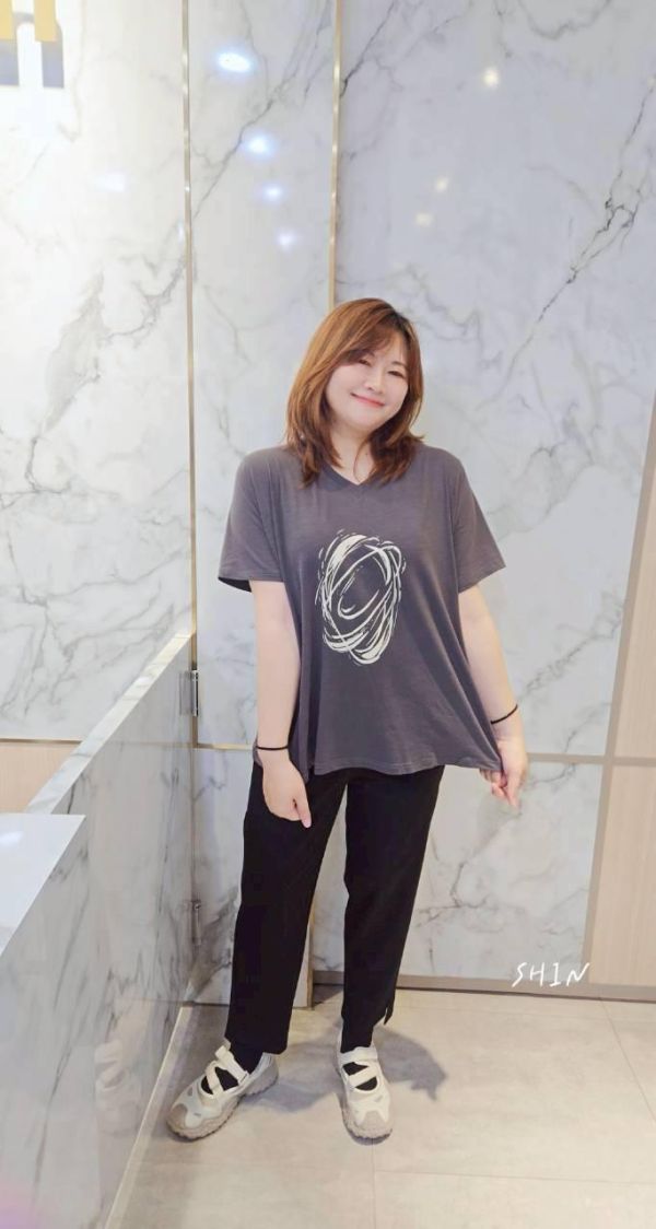 線條圈窩竹節棉T(深藍/灰) 