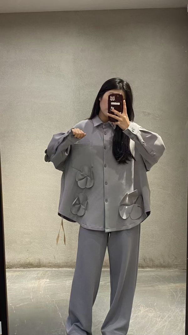 廣州高單自選設計師太空棉立體花襯衫(黑/粉/黃杏/灰/咖) 