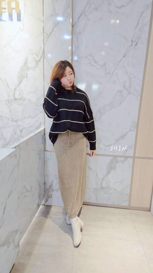 日系立體坑條針織上衣(黑/紅/灰/可可/灰綠) 