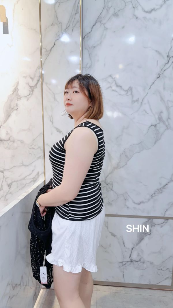 涼涼條紋背心 