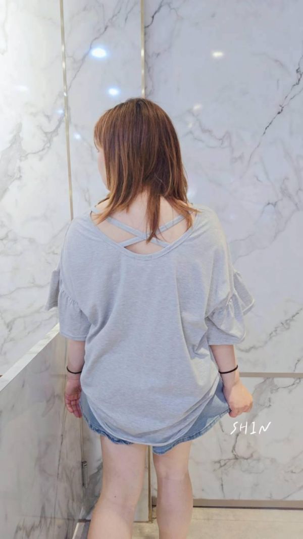 素素圓領後交叉大T(黑/灰/杏) 