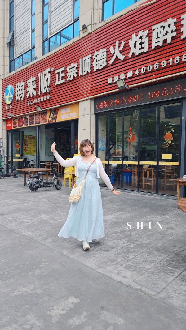 縮腰設計棉麻直紋洋 