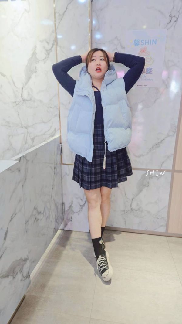 性感的交叉線BRA T(黑/咖/深藍/白) 