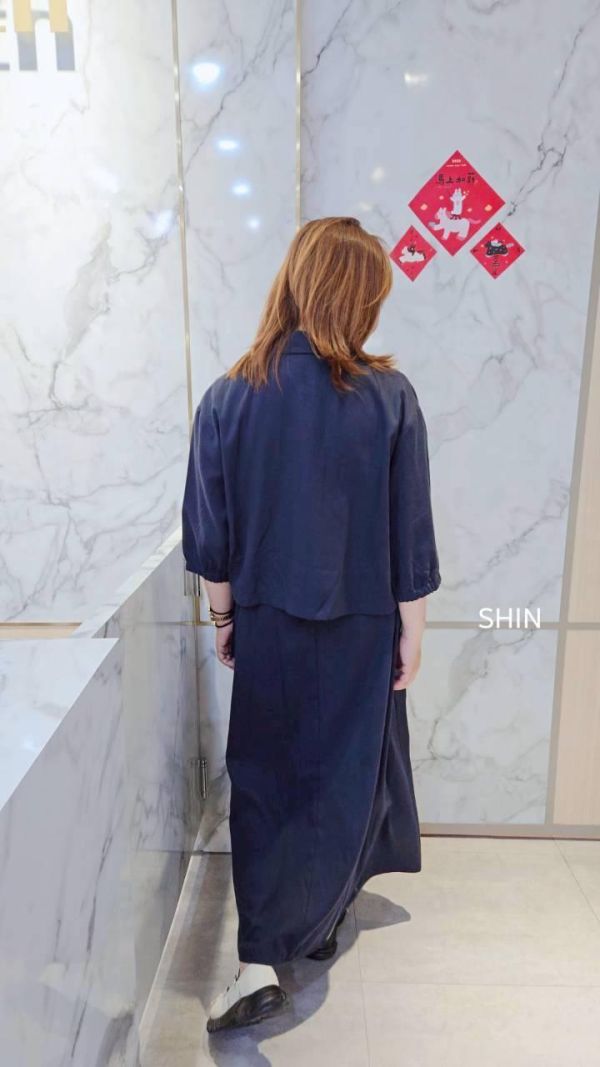 可正式但又不流於普通的工裝長洋套裝(水藍/深藍) 