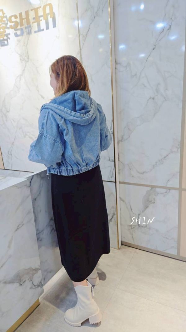 短版雙向拉鍊外套(黑/藍) 