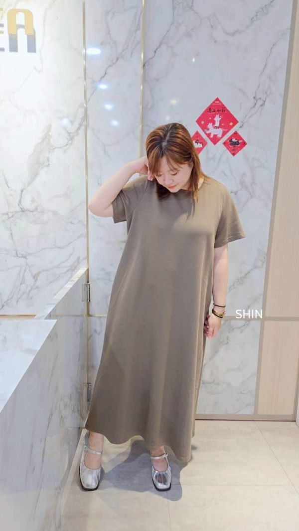 不嫌多的太空綿長版洋(黑/咖/綠) 