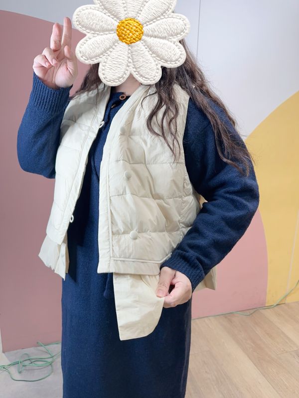 下擺荷葉羽絨外套(黑/杏/咖) 