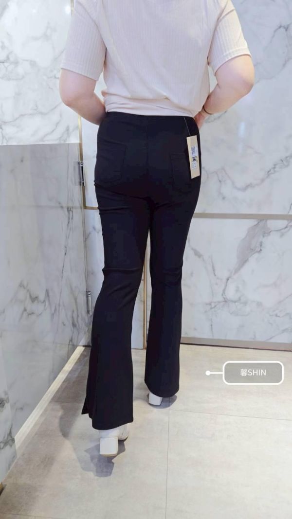 怎麼穿怎麼好看後側線空氣棉喇叭褲 