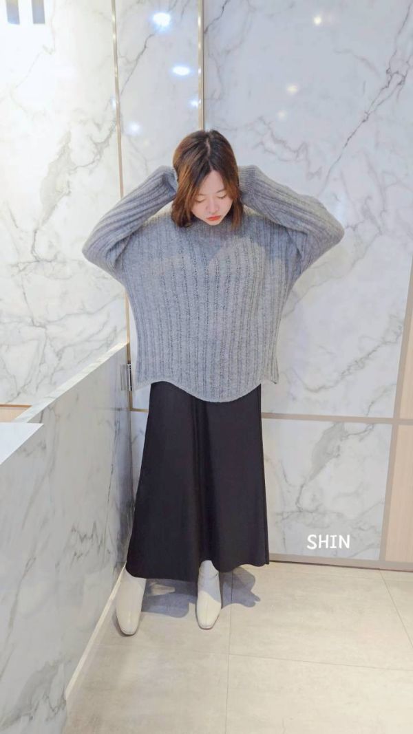 直紋針織衣+雪紡長版洋(粉/藍/灰) 