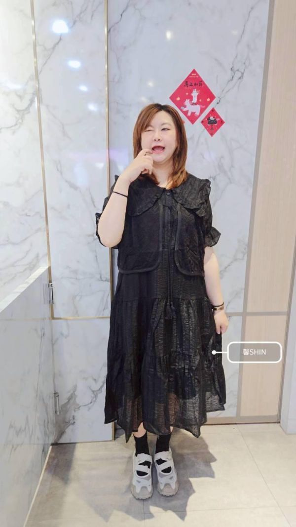 真兩件蕾絲背心+娃娃領洋裝(米白/黑) 