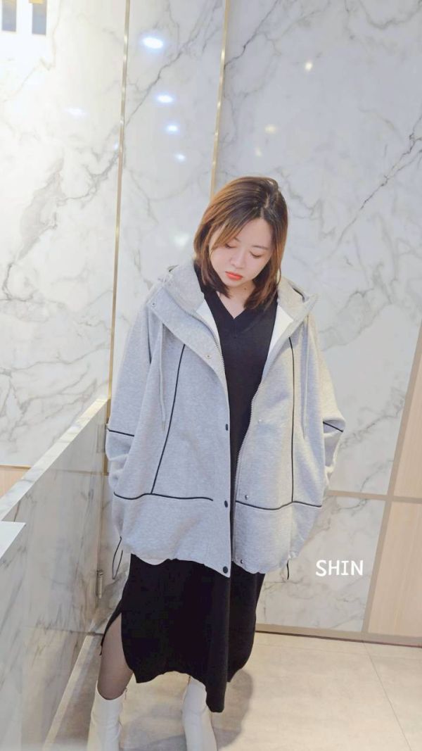 剛剛好厚度明線夾克外套(黑/灰/紅) 