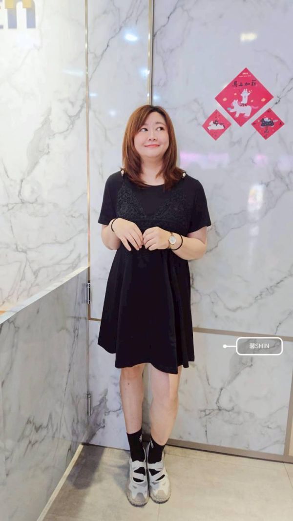 小小氣質蕾絲假兩件長版上衣 