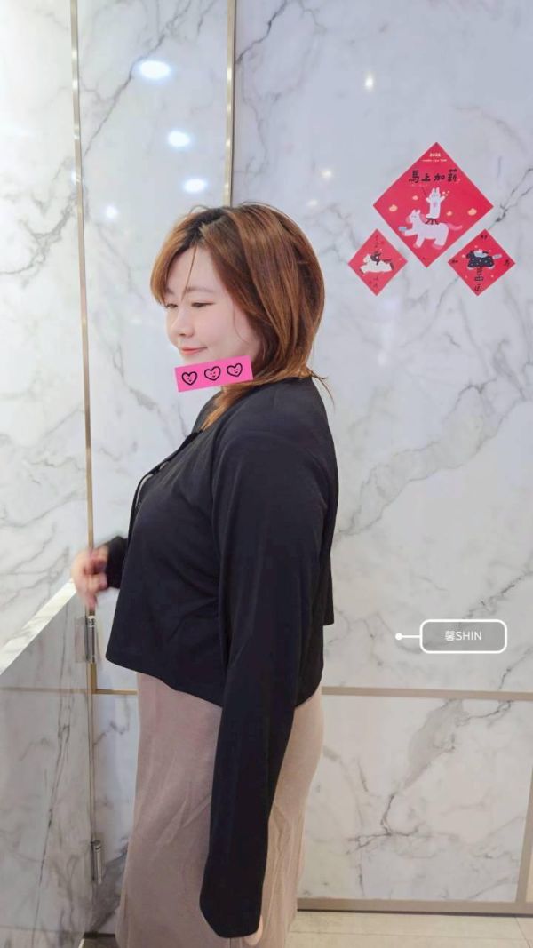 基本款排釦小外套(卡其/杏/黑) 