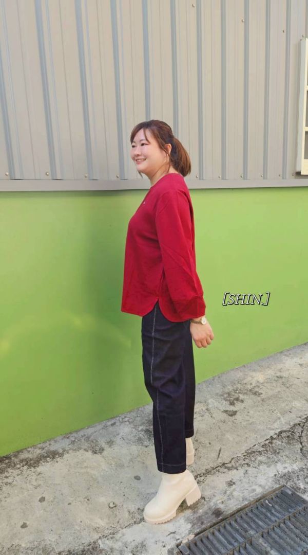 小鈕扣袖裁線T(紅/黑) 