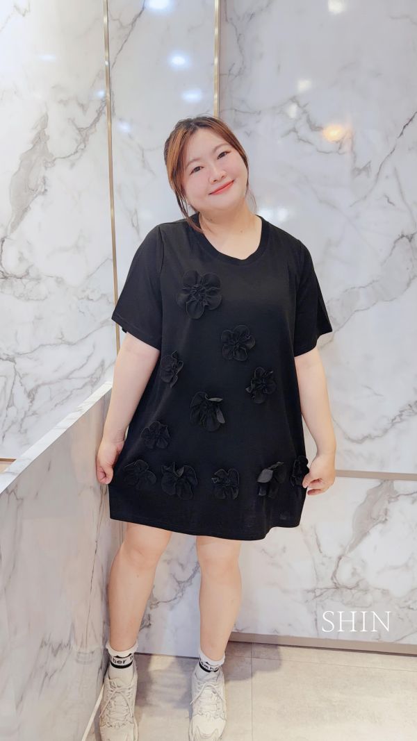 手工花高品質長版上衣 