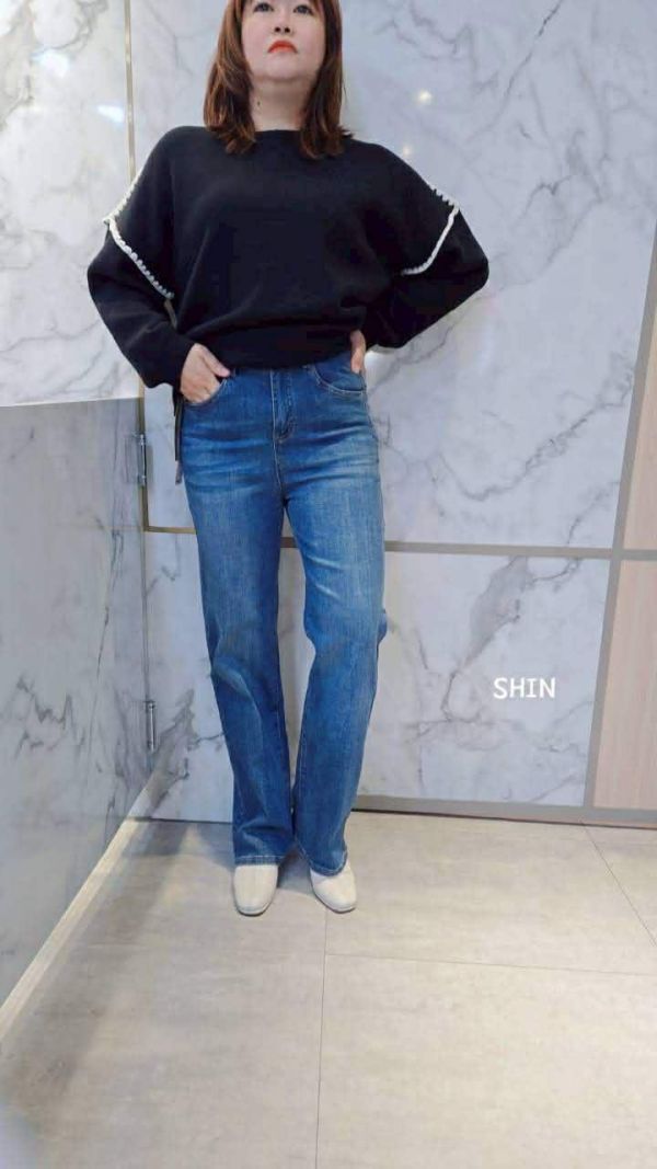 後口袋深淺闊腿褲 