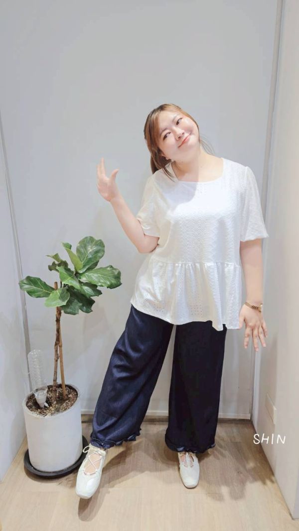 下擺波浪牛仔寬褲 