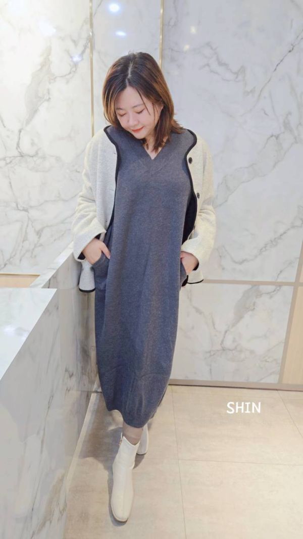 每人必買V領包芯針織長洋(黑/可可/深灰) 