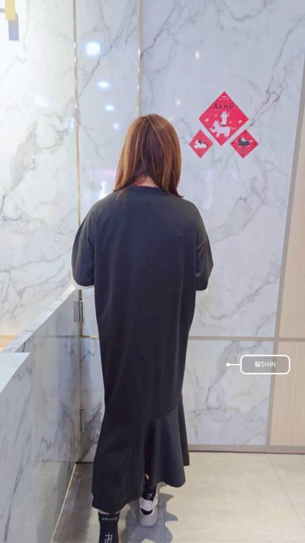 棉質手滾邊長版魚尾洋(黑/杏) 