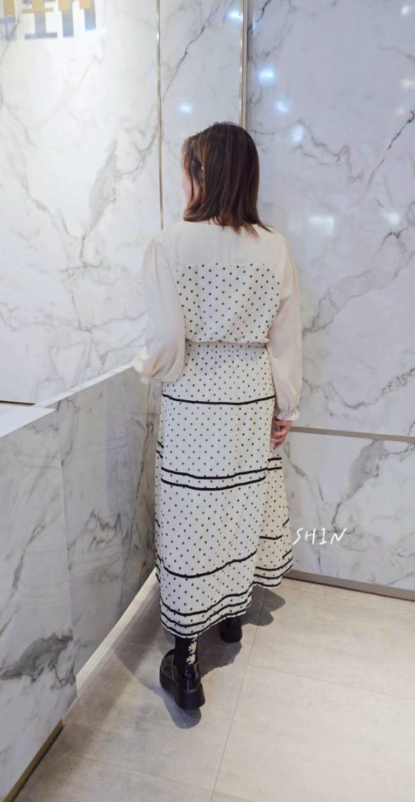 漂漂點點雪紡洋裝 