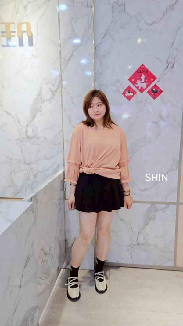 超級推薦的百摺小短裙 