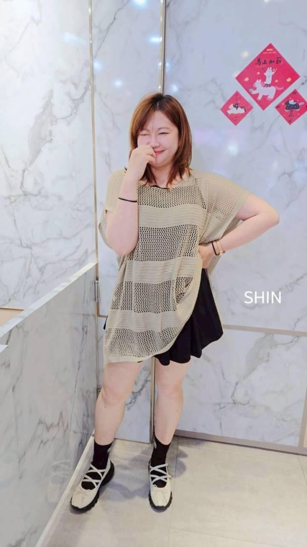 大領連袖洞洞真兩件上衣(黑/白/卡其) 