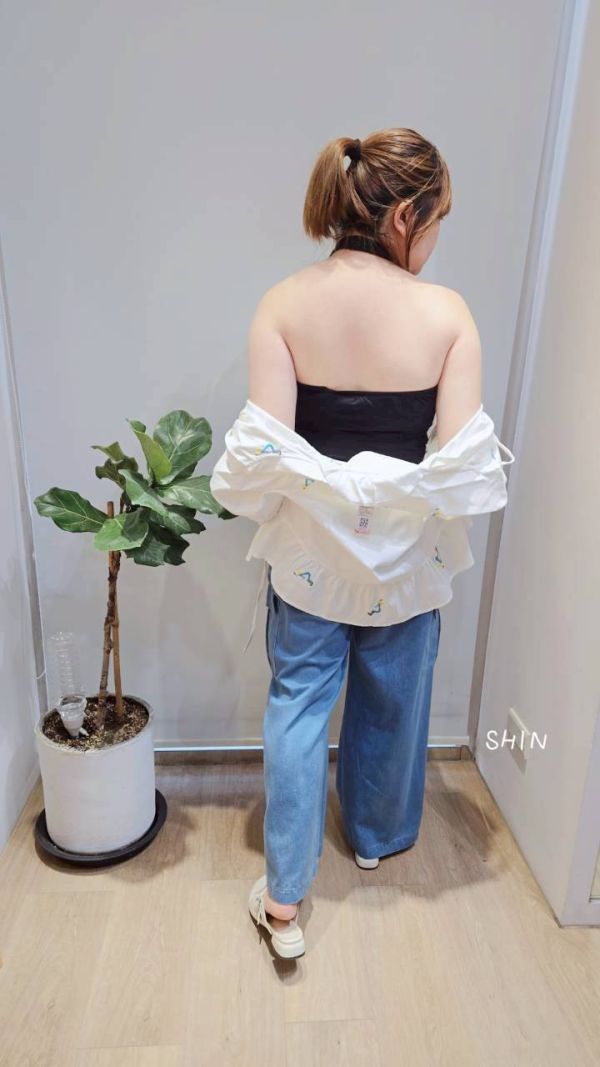 性感罩杯繞脖背心(白/黑/灰) 