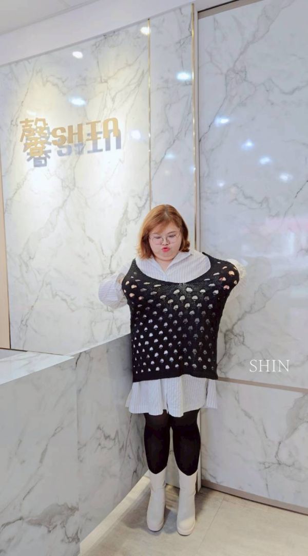 大洞洞針織背心(杏/灰/黑) 