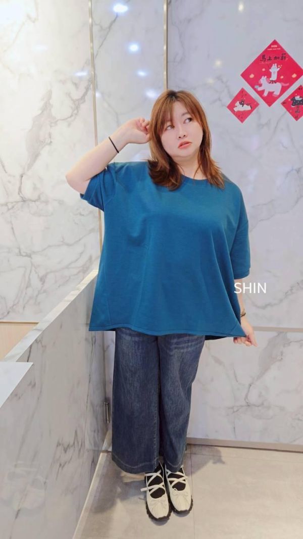 側弧線背壓摺空氣棉T(湖藍/紫/黑) 