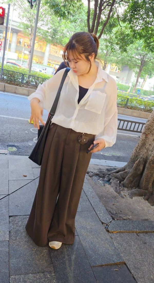 超挺布大家都愛的配腰帶西裝褲(咖/黑) 