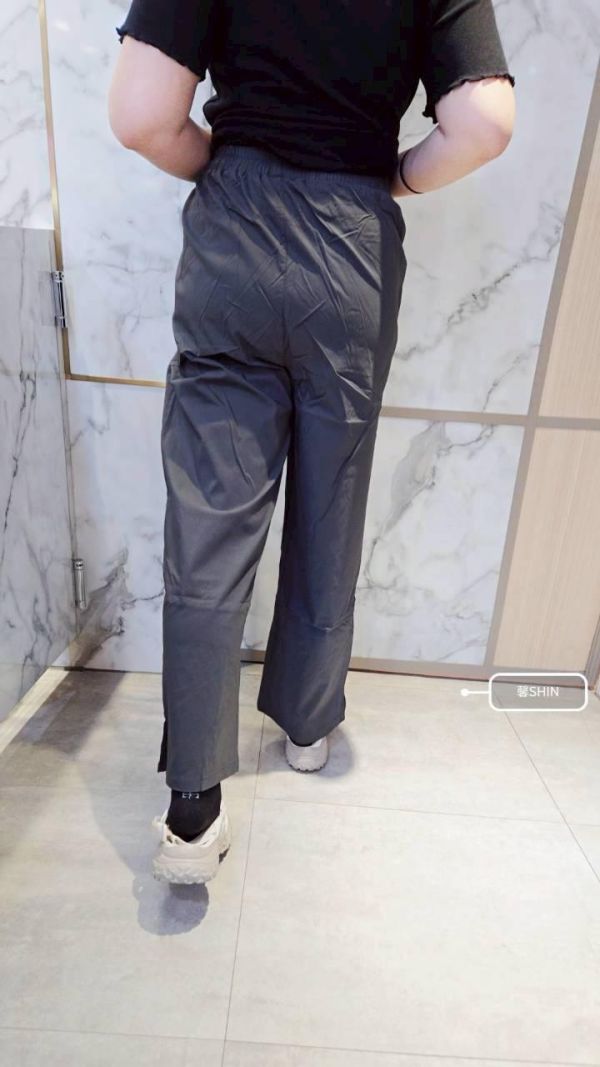 夏天會很愛的寬管涼感褲(黑/墨灰) 