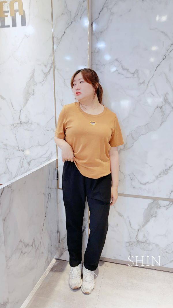 大口袋小小直筒挺布西裝褲 